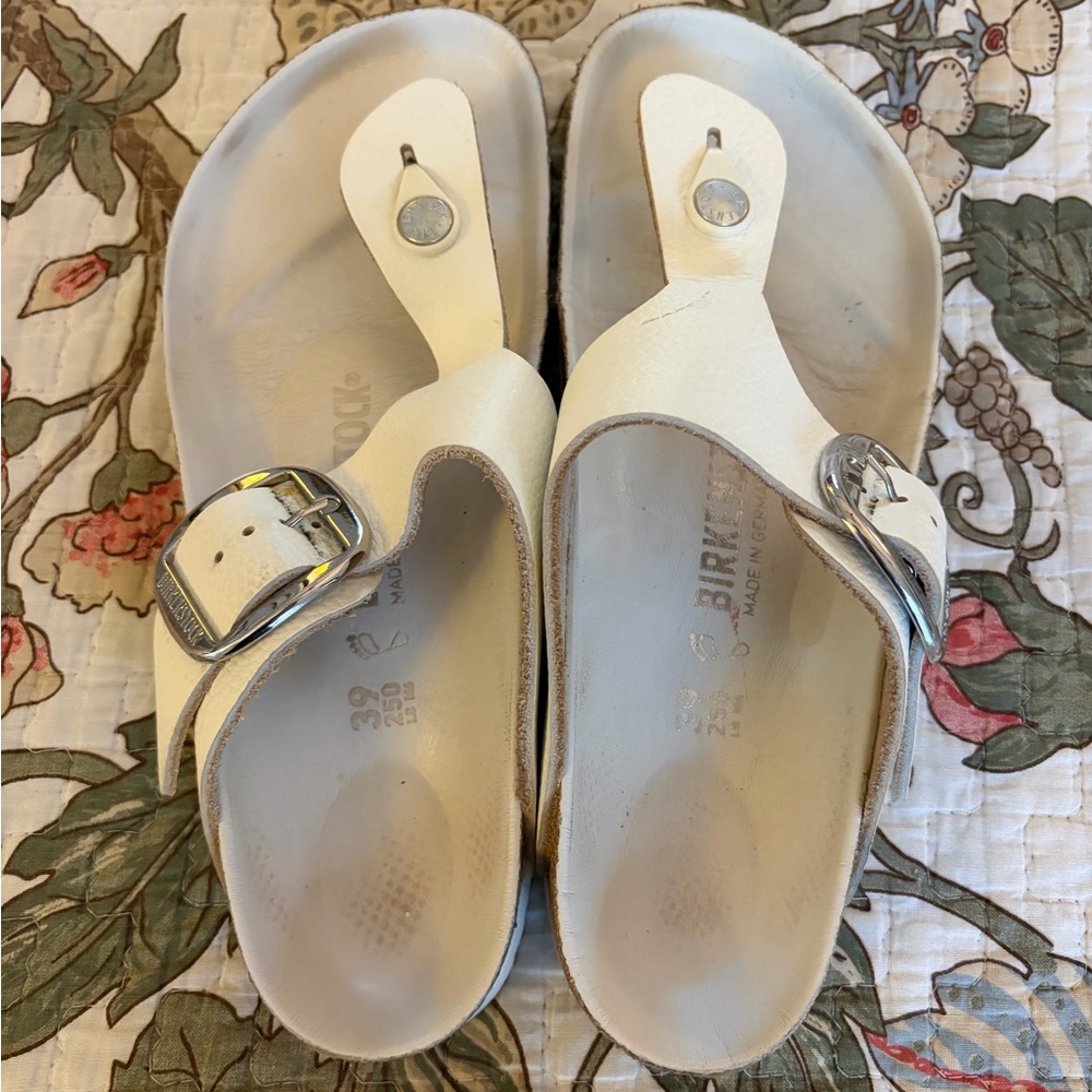 Birkenstock White Leather Thong Sandals with Silver Buckles